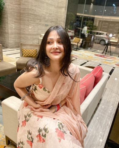 model Call Girls in Lucknow